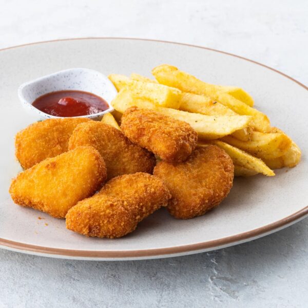 Chicken Nuggets with Chips (6Pc)